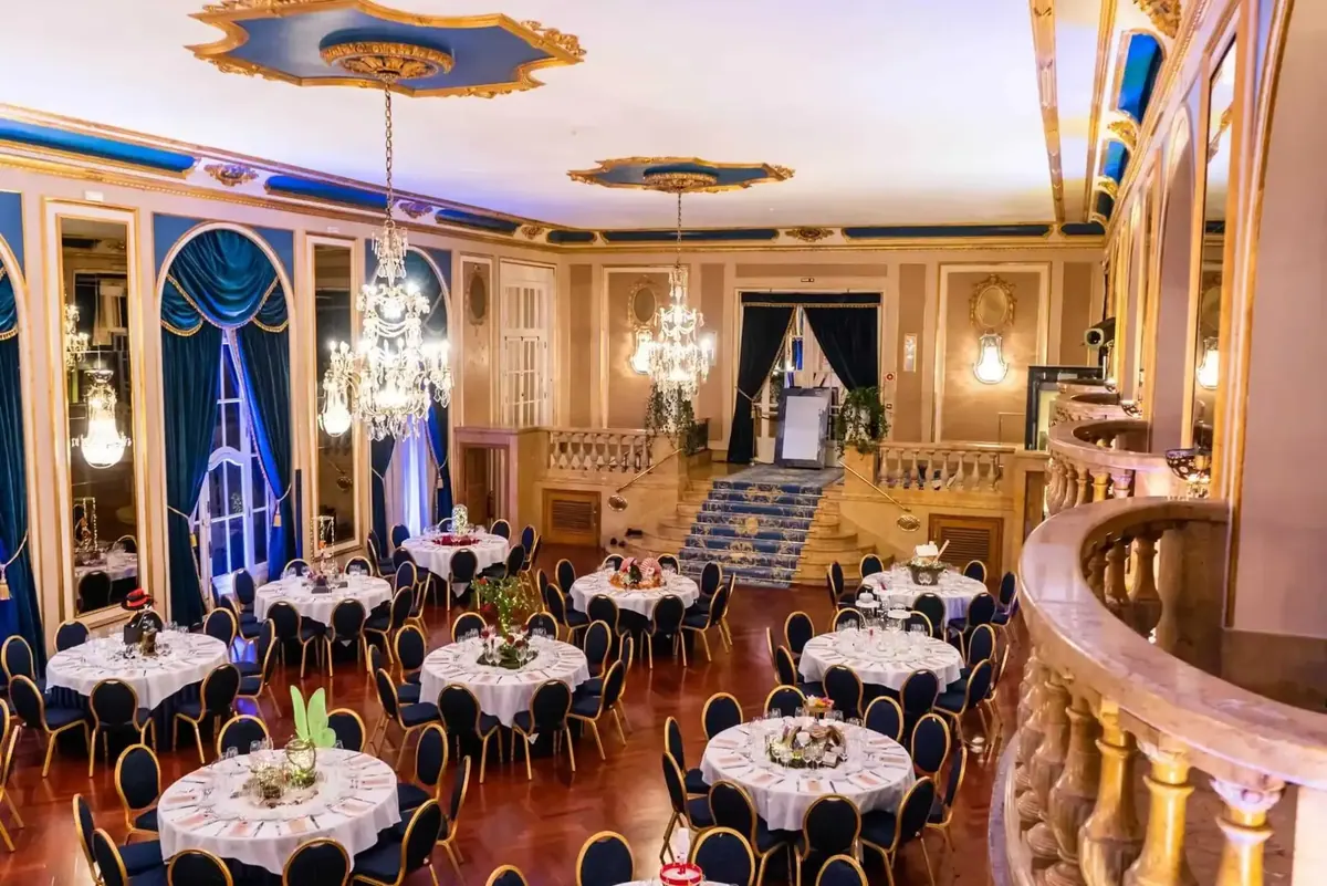 Evento temático en un gran salón de Barcelona — foto 4