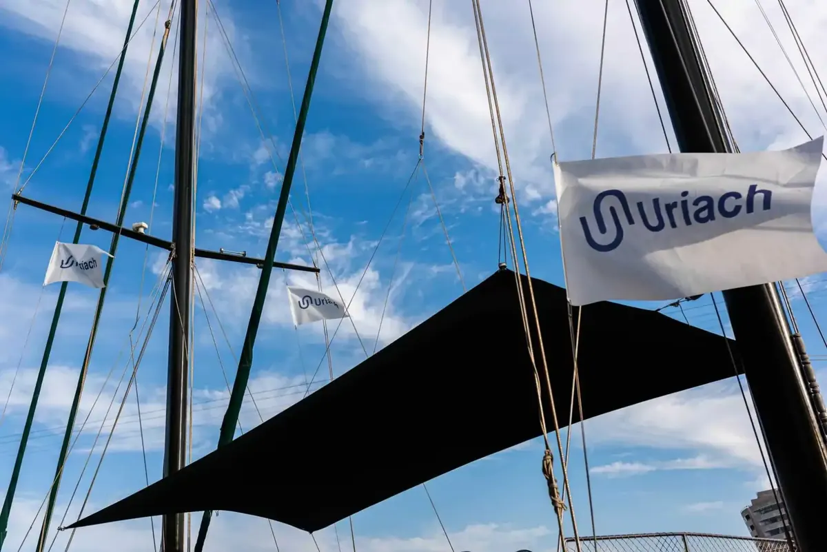 Sailing with Uriach